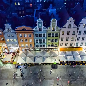 Holland House Old Town **** Danzica